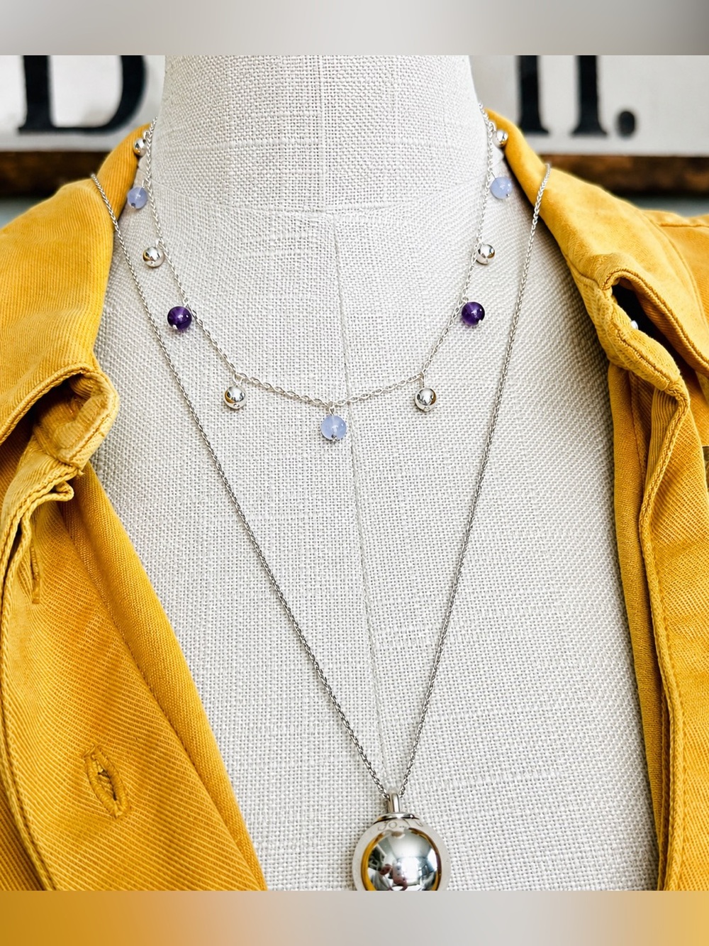 Tiffany & Co. Amethyst, Chalcedony Dangle Drop Beaded Necklace Silver, 16 inch